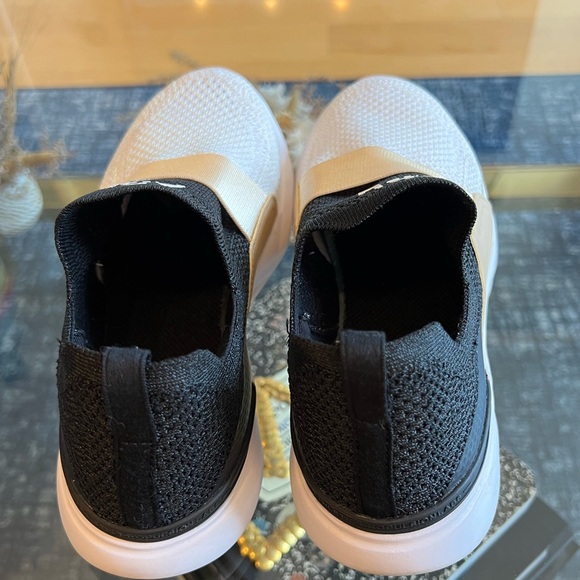 APL TechLoom Bliss—Size 8 - Picture 2 of 4